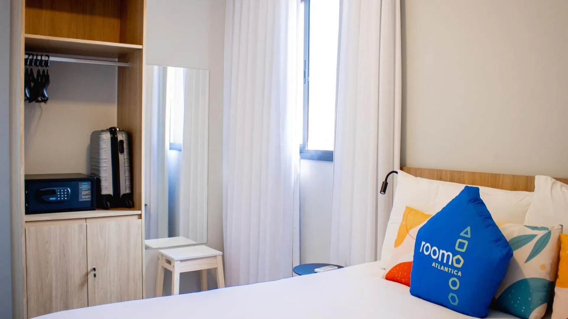 Apartment Roomo Oy Frei Caneca Residencial Sao Paulo Brazil