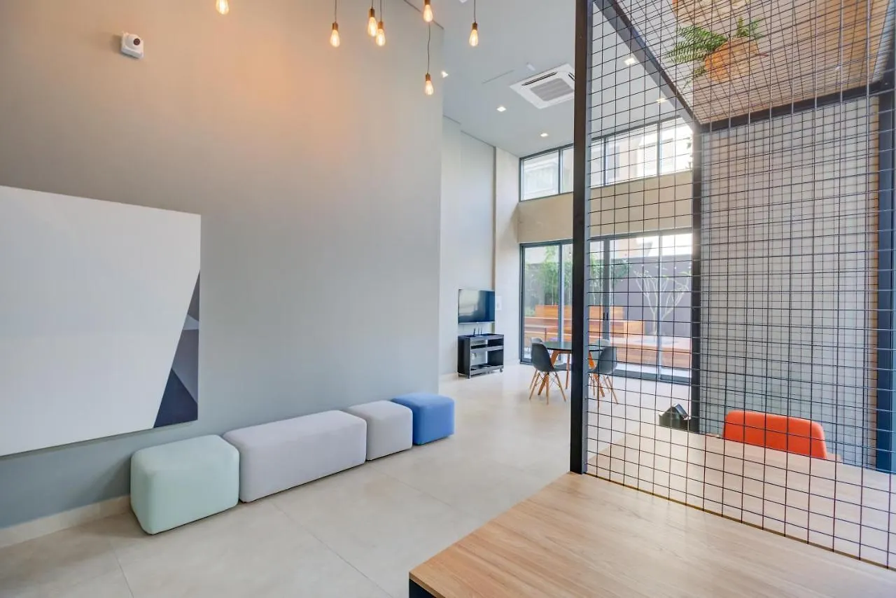 Roomo Oy Frei Caneca Residencial São Paulo Apartman