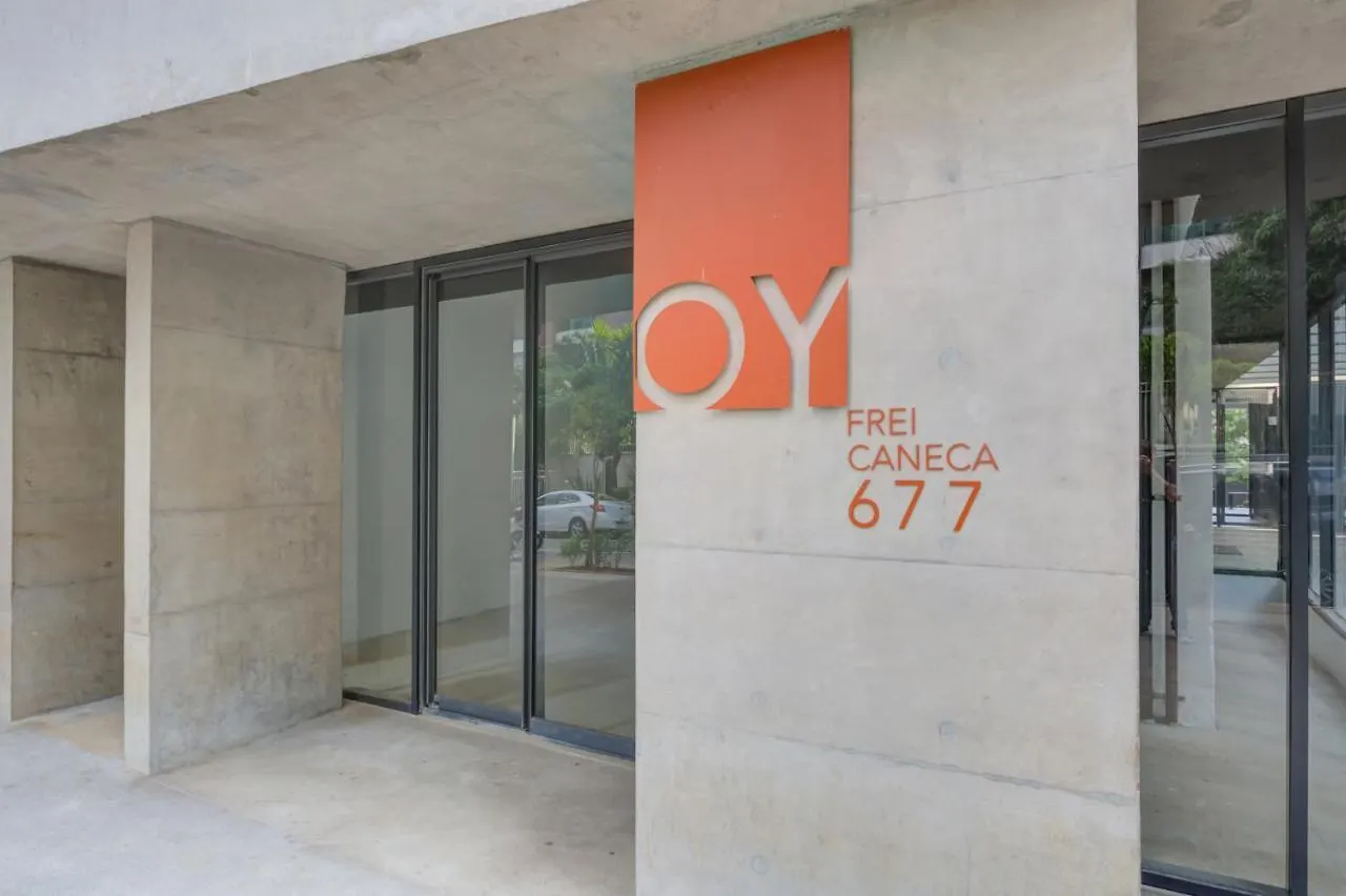Roomo Oy Frei Caneca Residencial São Paulo